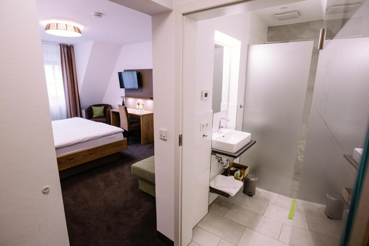 Hotel Restaurant Lamm Rosswag Vaihingen an der Enz Luaran gambar